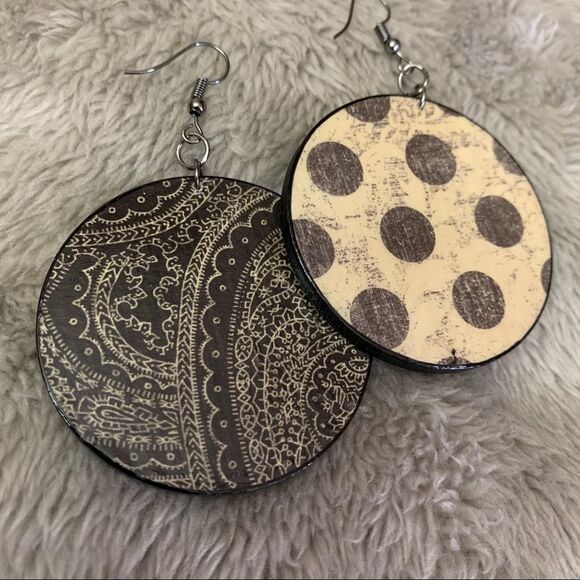 Beautiful Handmade Double Sided Wood Earrings - Picture 1 of 4